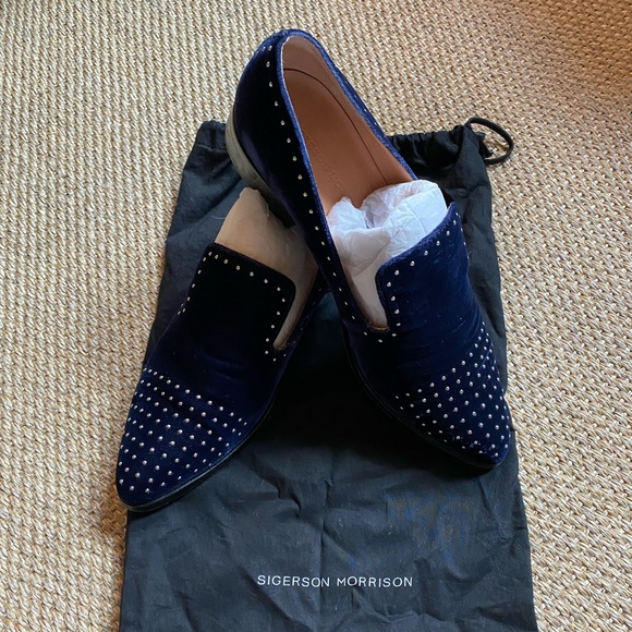 Sigerson Morrison Edna Blue Velvet Studded Loafers, Size 8, very good condition - Picture 8 of 10